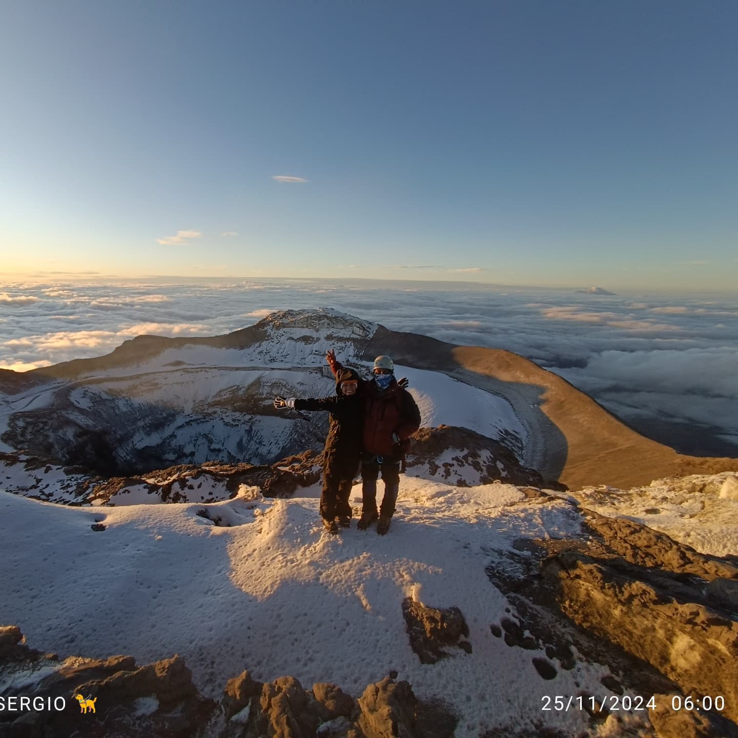 cotopaxi crater