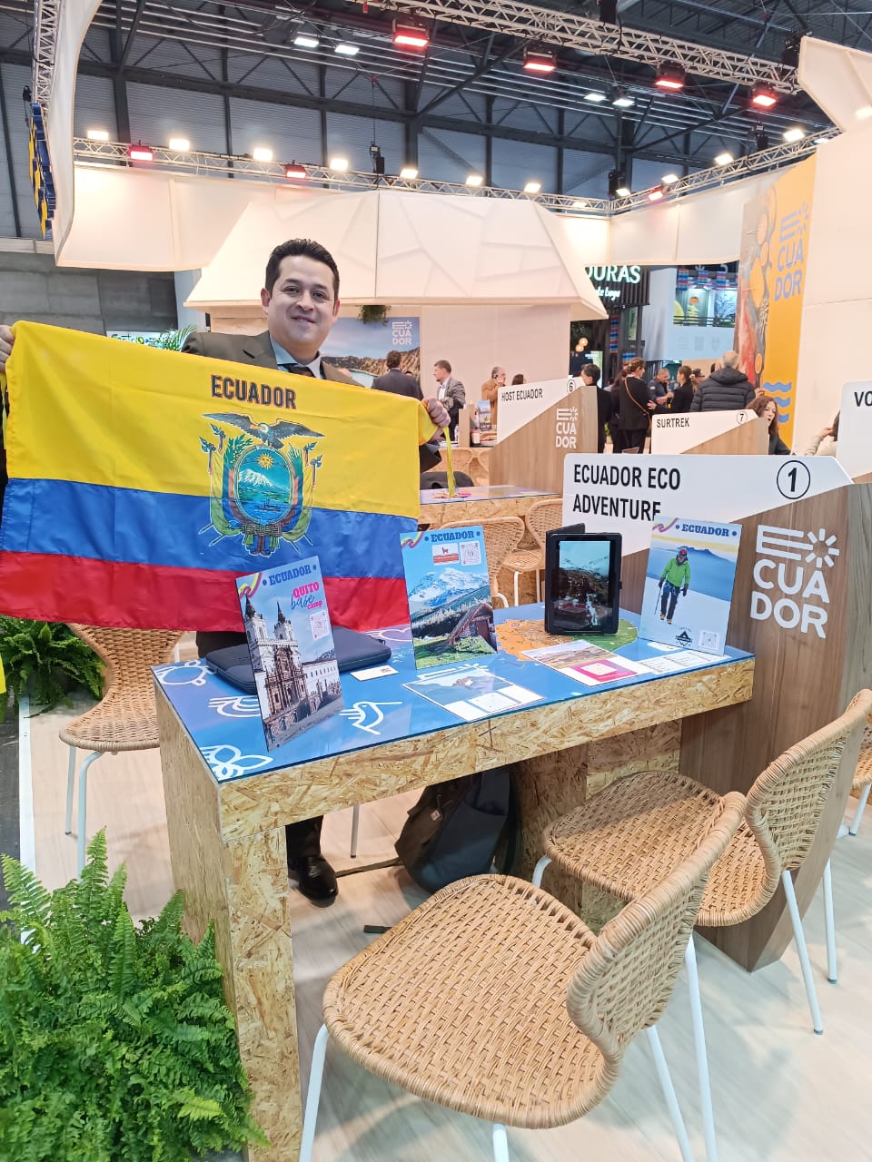 tourism festival ecuador